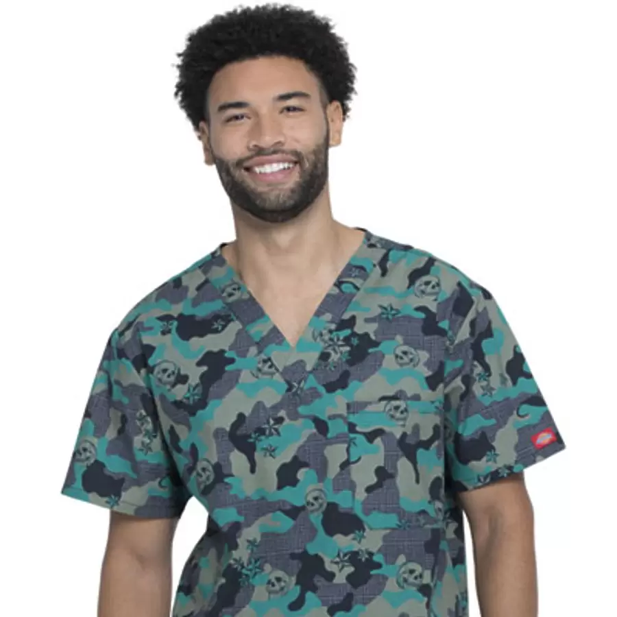 Dickies Prints Men's Great Outdoors V-Neck Print Scrub Top- DK725